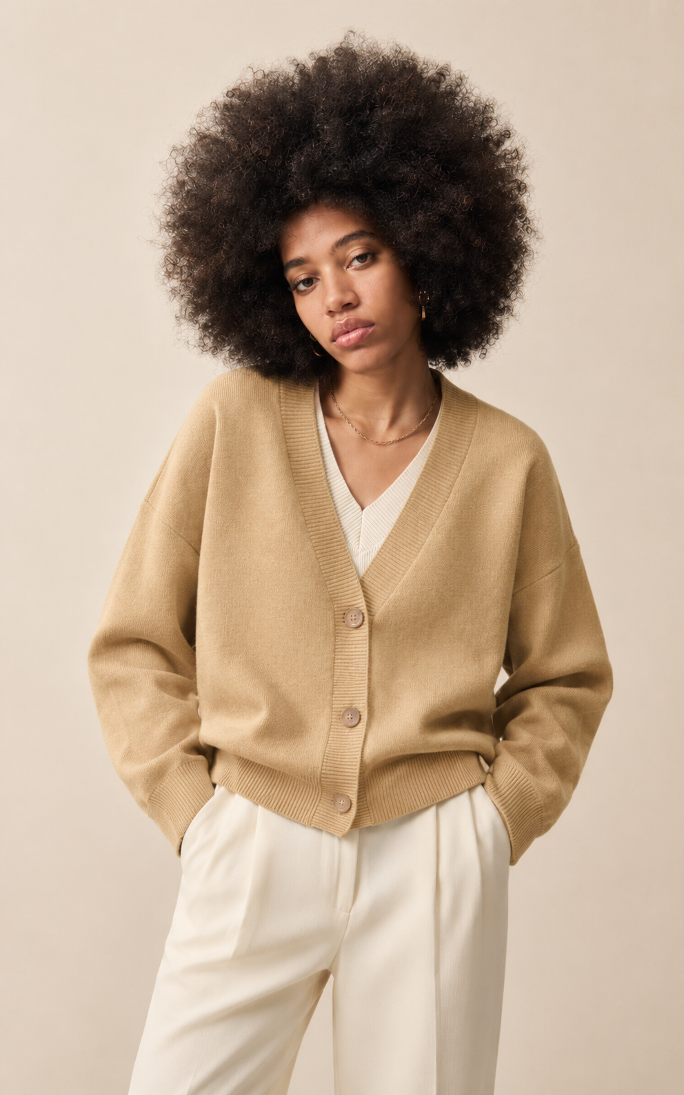 Élise V-Neck-Cardigan
